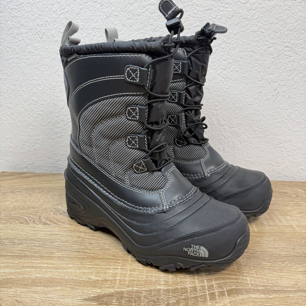 The North Face Alpenglow IV Snow Boots THERMAFELT Black Youth SIZE 4 NF0A2T5P